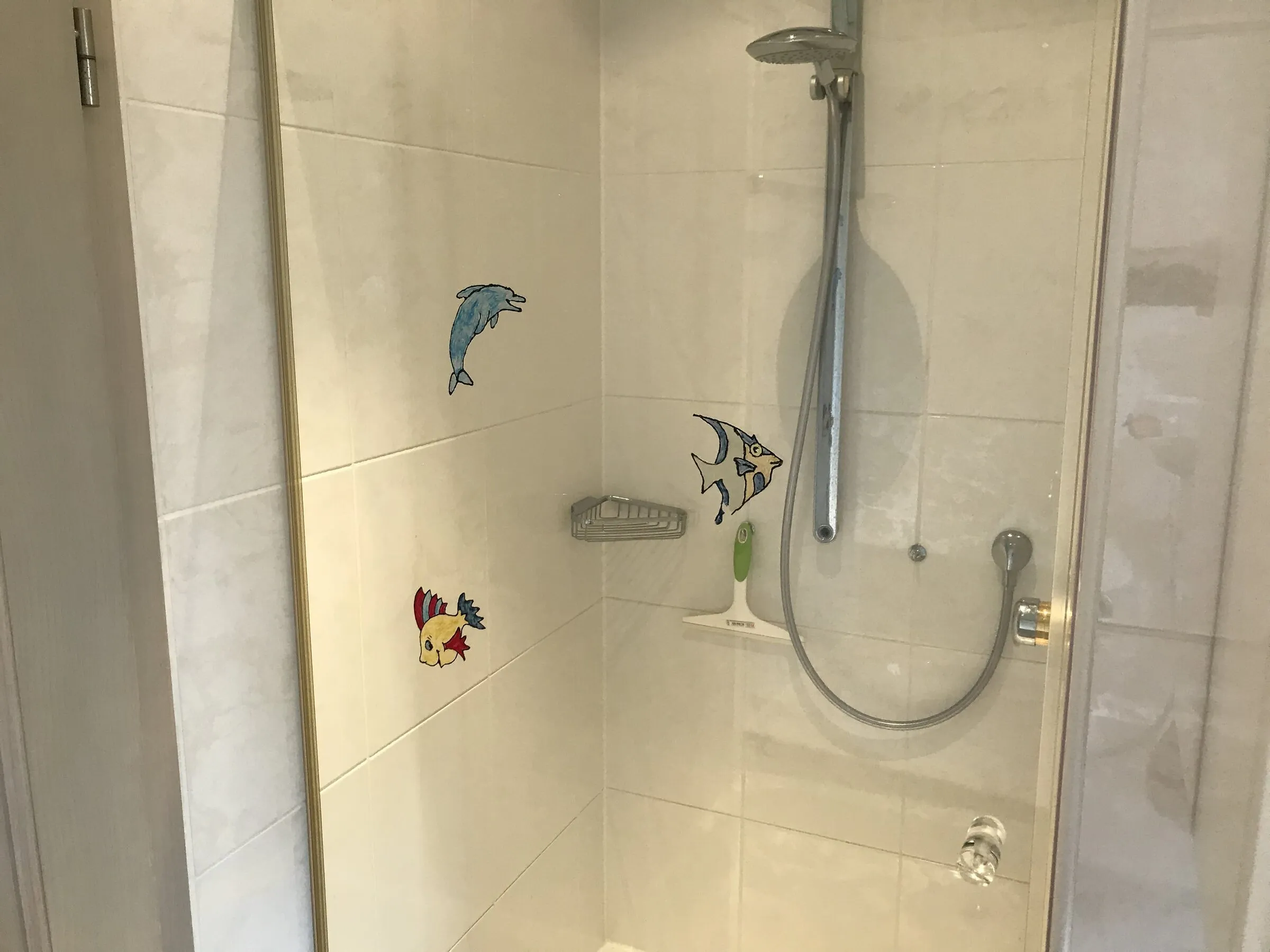 Separate Dusche
